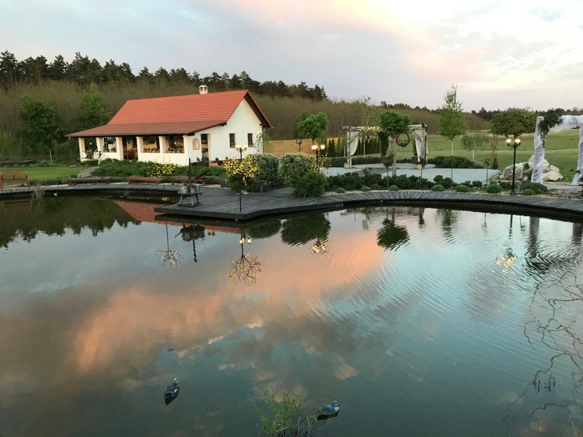Deak Udvarhaz Hotel Kakucs Exterior foto